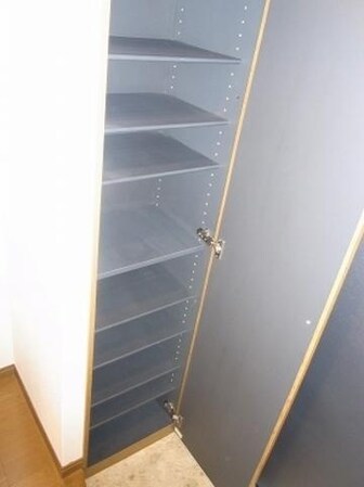 ラ・フロレスタ壱番館の物件内観写真